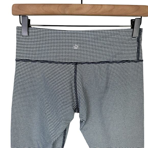 Lululemon Navy White Gingham Wunder Under Crop Mid Rise Workout Leggings - Picture 6 of 9